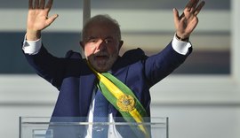 No Planalto, Lula recebe cumprimento de chefes de Estado estrangeiros