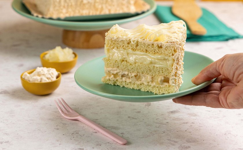 Abacaxi com Leite Condensado e Chocomoça® são os Bolos do Mês da Sodiê em janeiro