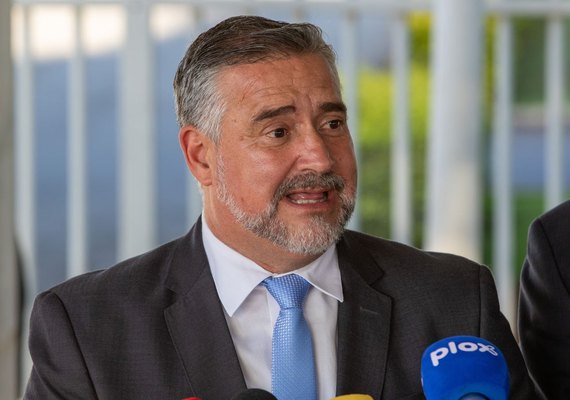 Lula vai se reunir com Lira para discutir MPs antes de viagem à China