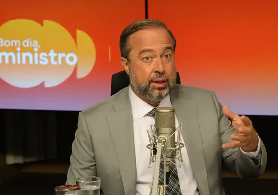 Ministério de Minas e Energia e ONS se reúnem para discutir apagão