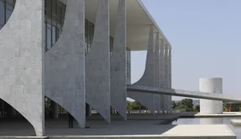 Isenção da “taxa das blusinhas” em compras até US$ 50 é sancionada