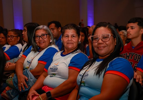 Educação já convocou mais de 1.500 novos profissionais, aprovados em processo seletivo