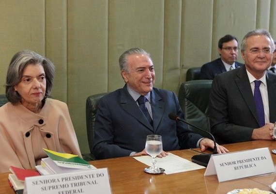 Renan Calheiros pede desculpas para Cármen Lúcia após declaração polêmica