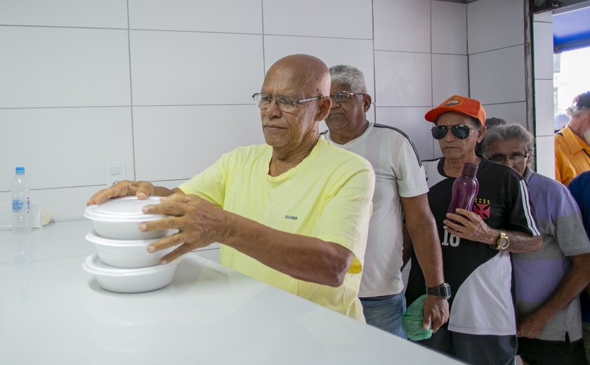 'Almoçar no Restaurante Popular virou tradição', diz cliente que frequenta o local há 10 anos