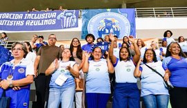 Alunos da EJAI vivenciam pela primeira vez experiência do Projeto Jovem Torcedor