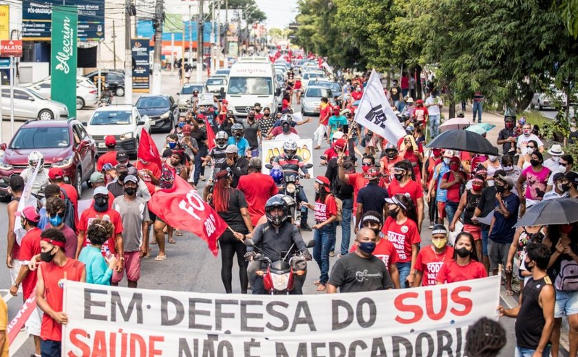Manifestantes contra o governo Bolsonaro voltam às ruas neste sábado (19)
