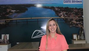 Prefeita anuncia corte de 50% de seu salário por conta do coronavírus