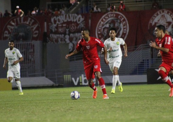 CRB é derrotado pelo Cuiabá em pleno Rei Pelé