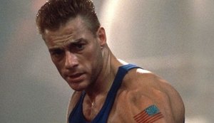 Diretor revela que Van Damme vivia drogado em set de 'Street Fighter'