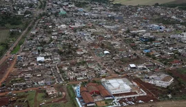 Paraná decreta calamidade pública após tornado destruir cidade