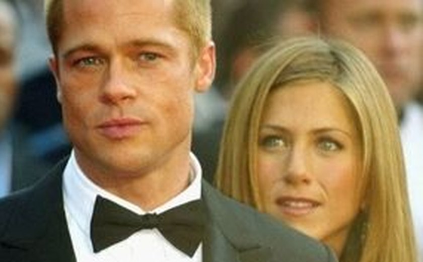 Pitt dá mansão milionária de presente a ex-esposa Jennifer Aniston
