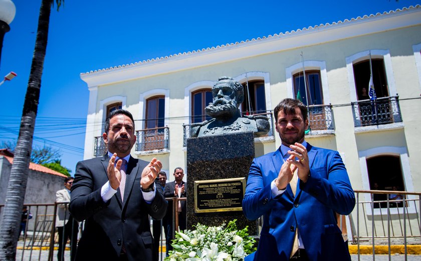 No feriado da Proclamação da República, Paulo Dantas transfere sede do Governo para Marechal Deodoro