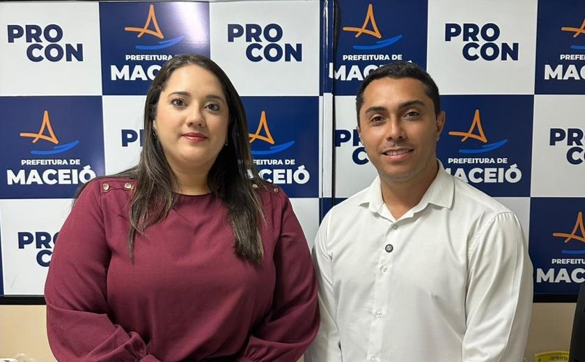 Vereador leva denúncias ao Procon e órgão notifica BRK e Casal por irregularidades