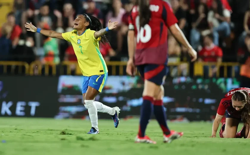 Seleção feminina vence Costa Rica por 5x2 em Alajuela