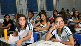 Escola Estadual Rocha Cavalcanti celebra 90 anos de contribuição à educação
