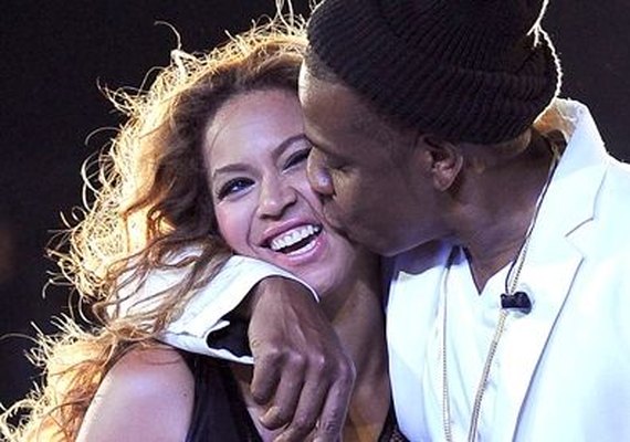 Beyoncé e Jay-Z fazem proposta de R$ 375,2 milhões por mansão em Los Angeles