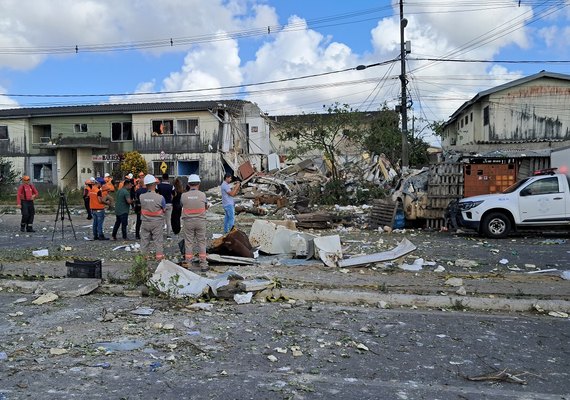 Corpos das vítimas de explosão são liberados para sepultamento pelo IML de Maceió