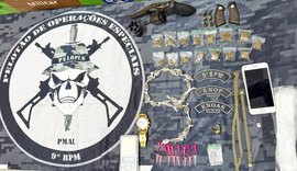 Jovem é preso com arma de fogo e drogas durante patrulhamento da PM em Delmiro Gouveia