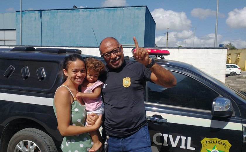 Herói da PC: chefe de Operações salva bebê engasgado em Matriz de Camaragibe