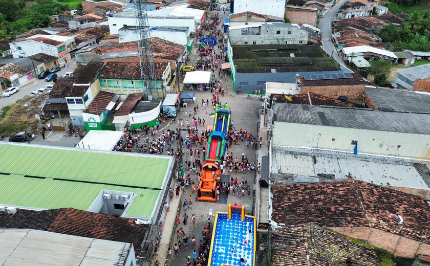 Prefeitura de Joaquim Gomes realiza grande festa em comemoração ao Dia das Crianças