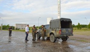 Governador inspeciona montagem de hospital de campanha hoje