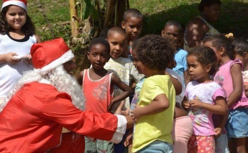 500 crianças carentes de Pilar serão presenteadas pelo Papai Noel nesta quinta