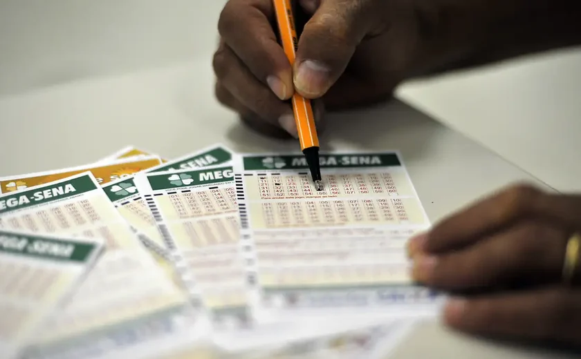Mega-Sena acumula, mas Alagoas registra 49 apostas premiadas na quadra