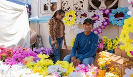 SEMSC abre inscrições para ambulantes venderem flores nos cemitérios de Maceió