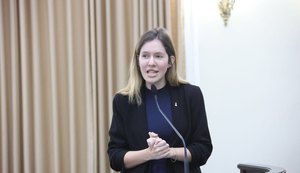 Cibele Moura critica absolvição de acusado de estupro contra menina de 12 anos em MG