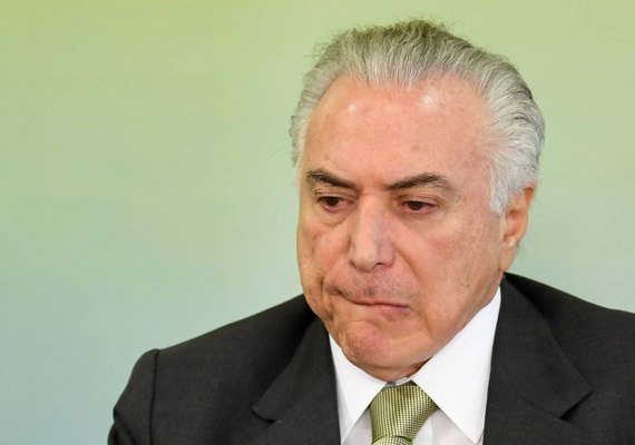 Eventual afastamento de Temer não ocorre antes de agosto