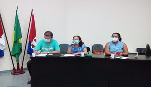 Servidores da Ufal encerram paralisação e decretam estado de greve