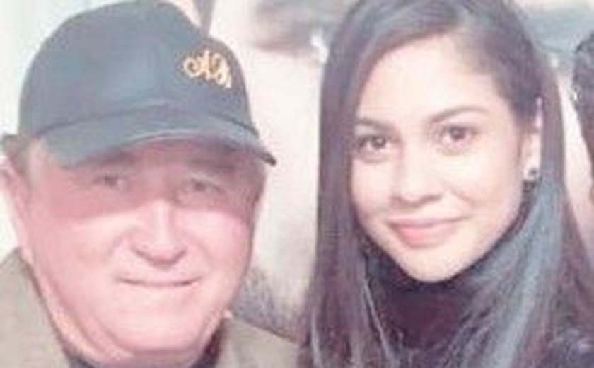 Amado Batista engata namoro com amazonense 48 anos mais jovem
