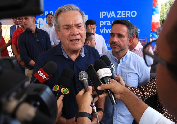 Lessa vai tratar sobre eleições com Dantas