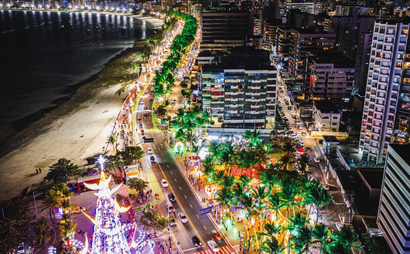 Natal de Todos Nós atrai turistas para Maceió