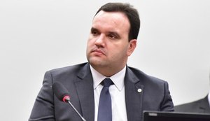 PV quer expulsão do deputado Luciano Amaral