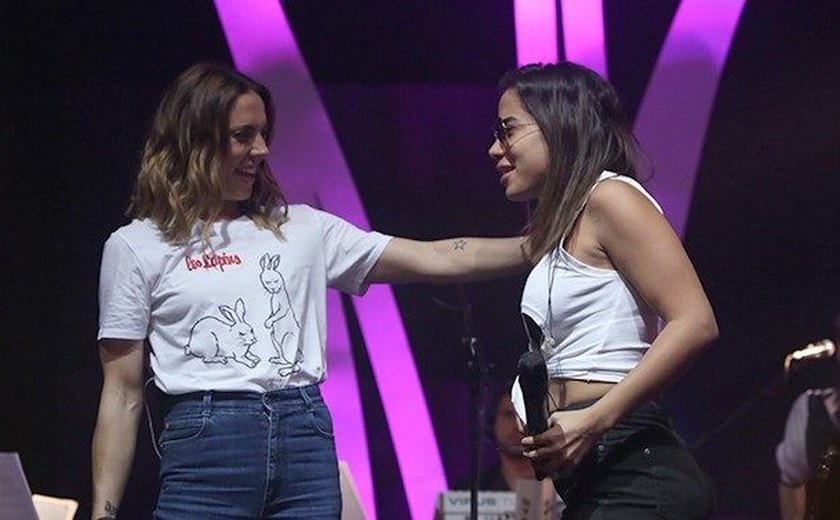 Anitta e Mel C cantam hit das Spice Girls em ensaio de programa