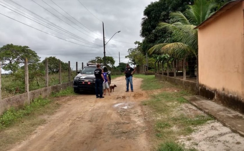 PC acompanha perícia em casas danificadas em explosão de depósito clandestino de fogos