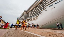 Com 3,2 mil passageiros a bordo, navio MSC Seaside desembarca em Maceió