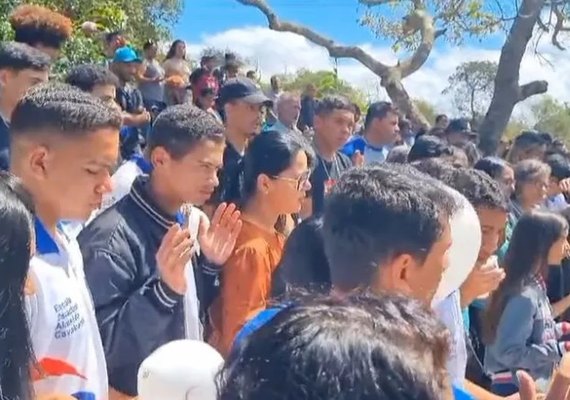 Corpo de adolescente atropelado é sepultado em Palmeira dos Índios