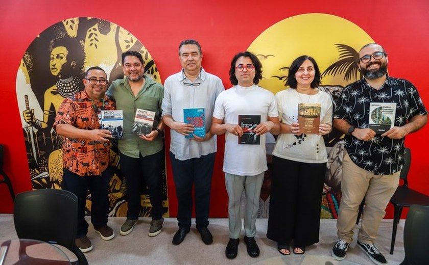 Livros lançados na Bienal visam ressignificar acontecimentos de Alagoas