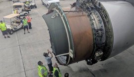 Avião faz pouso de emergência após turbina se desintegrar no ar