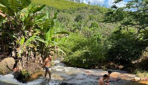 Alagoanos estão descobrindo as atrações de Bonito, no agreste pernambucano