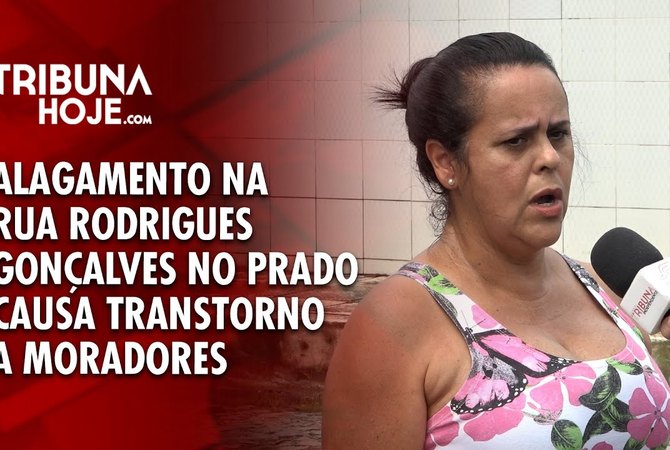 Os transtornos do alagamento na rua Rodrigues Gonçalves