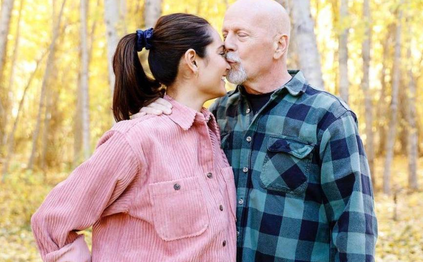 Esposa de Bruce Willis sobre doença do astro: 'Longo adeus'
