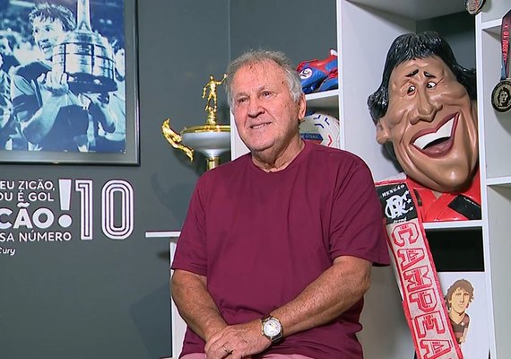 Zico faz palestra em Maceió e lança biografia do ídolo Dida