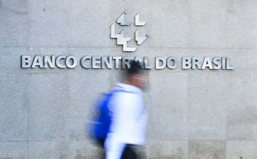 Mercado financeiro prevê inflação de 4,22% para 2024