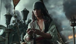 Novo trailer de 'Piratas 5' mostra Jack Sparrow jovem com efeito digital