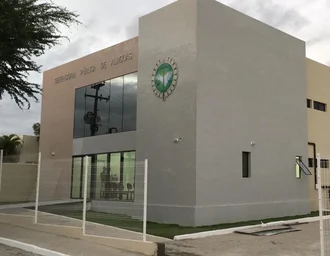 Após atuação da Defensoria Pública, cidadão consegue transferência e cirurgia na coluna