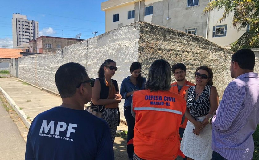 Procuradoras do MPF realizam visita técnica ao bairro do Pinheiro