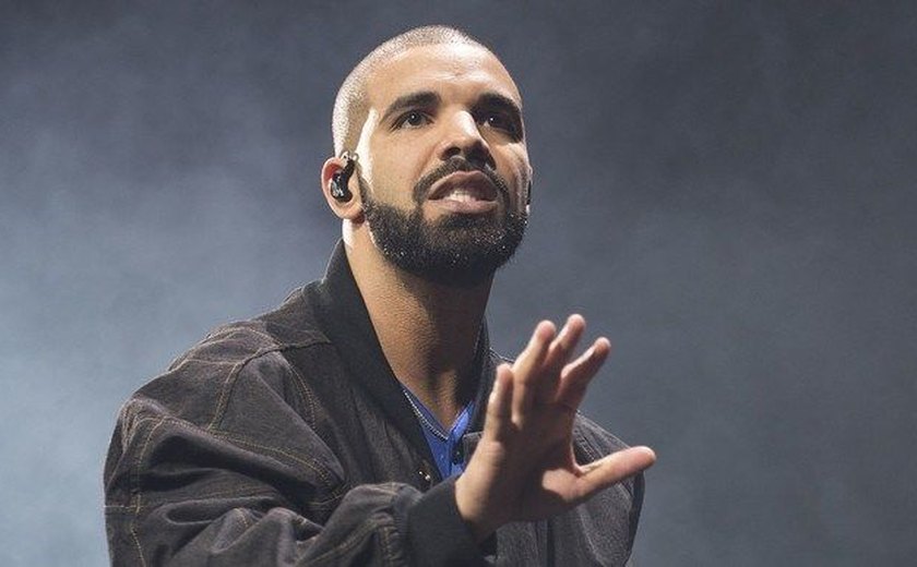 Lucros de discos de Drake geram processo entre gravadoras